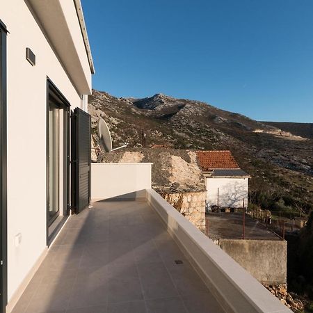 Villa O'Zrna Klis Buitenkant foto