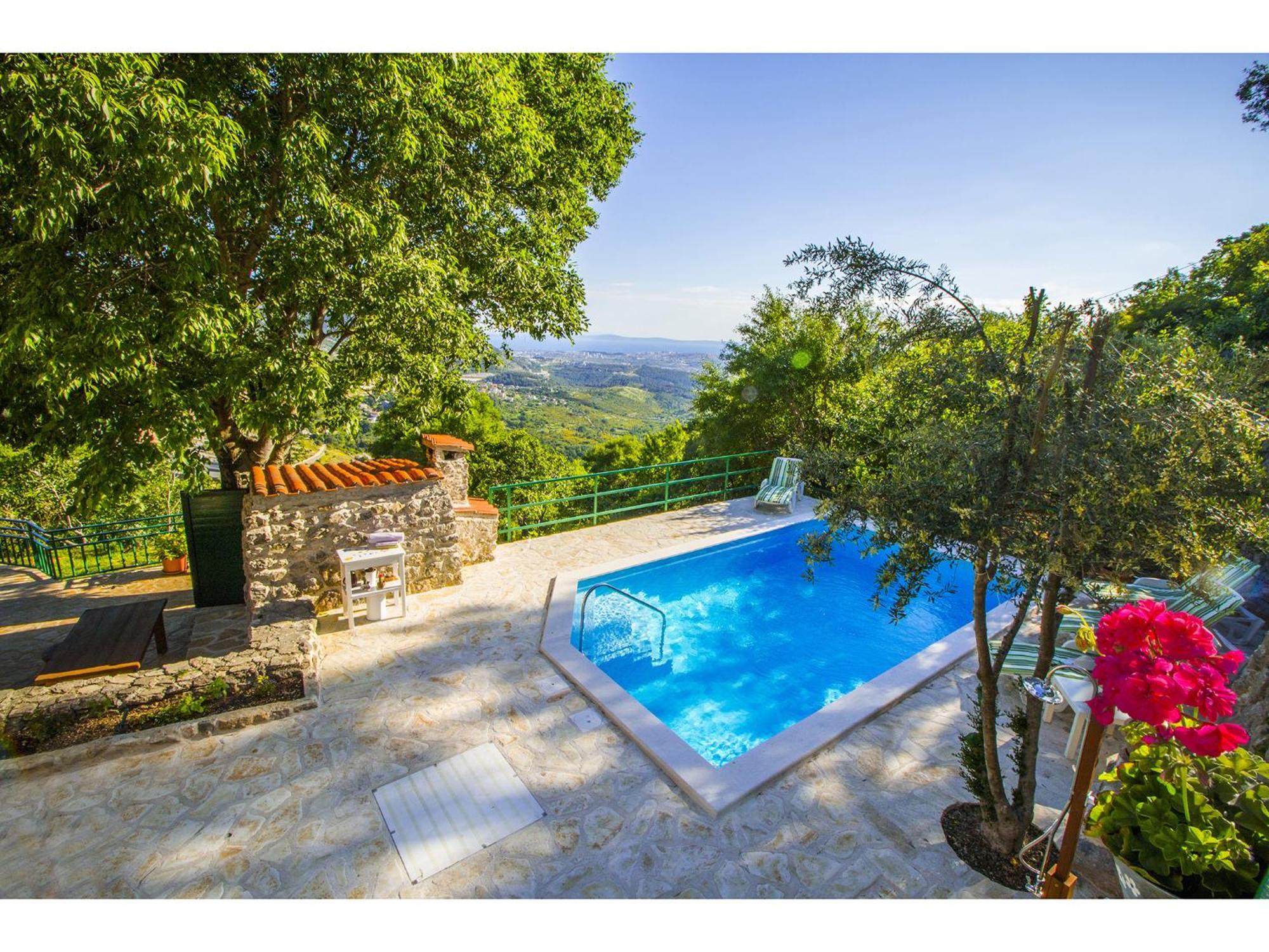 Villa O'Zrna Klis Buitenkant foto
