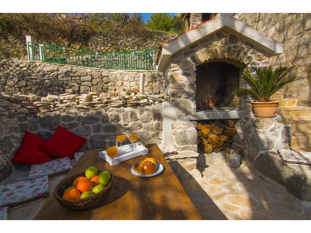 Villa O'Zrna Klis Kamer foto