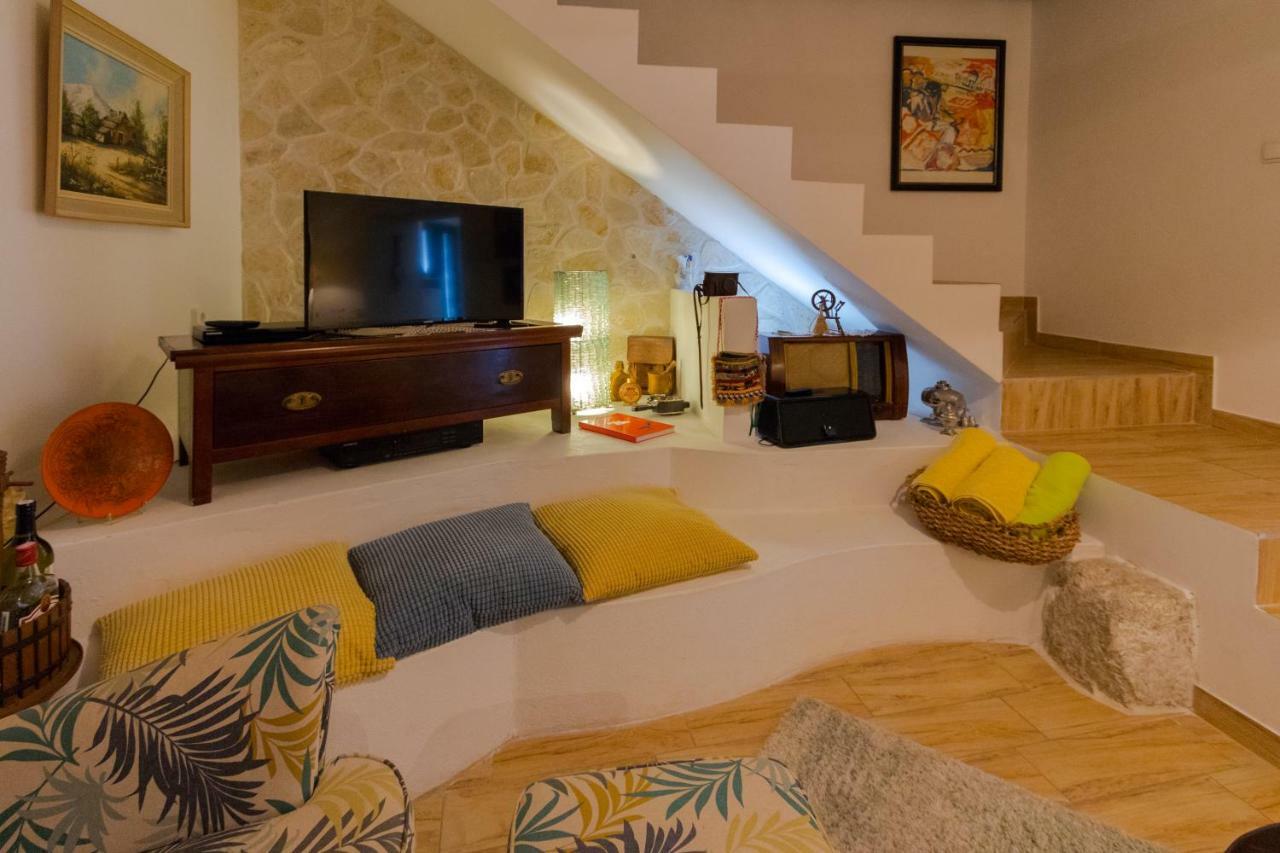 Villa O'Zrna Klis Buitenkant foto