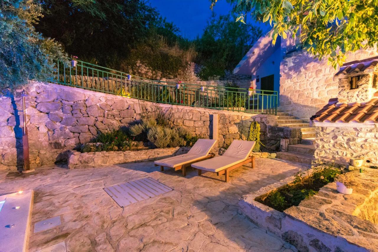 Villa O'Zrna Klis Buitenkant foto