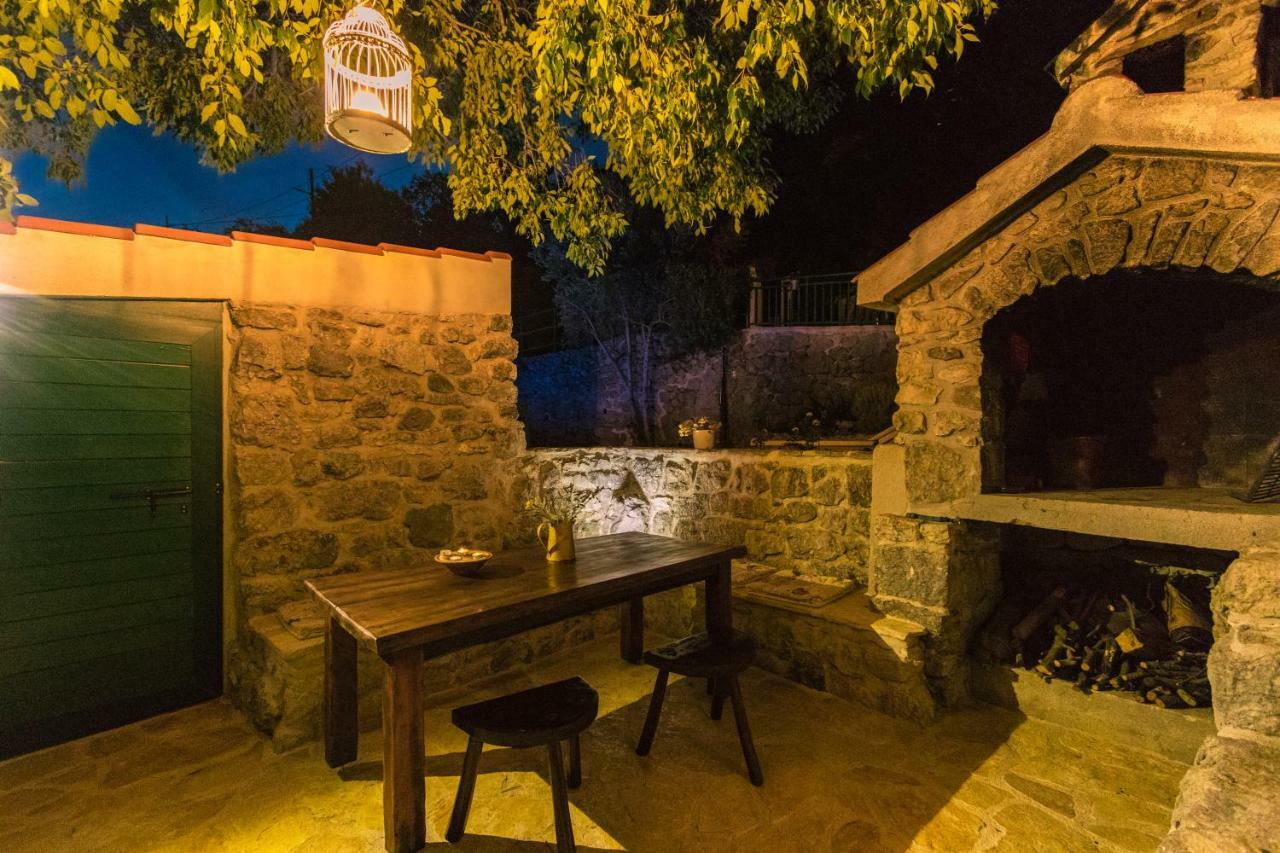 Villa O'Zrna Klis Buitenkant foto