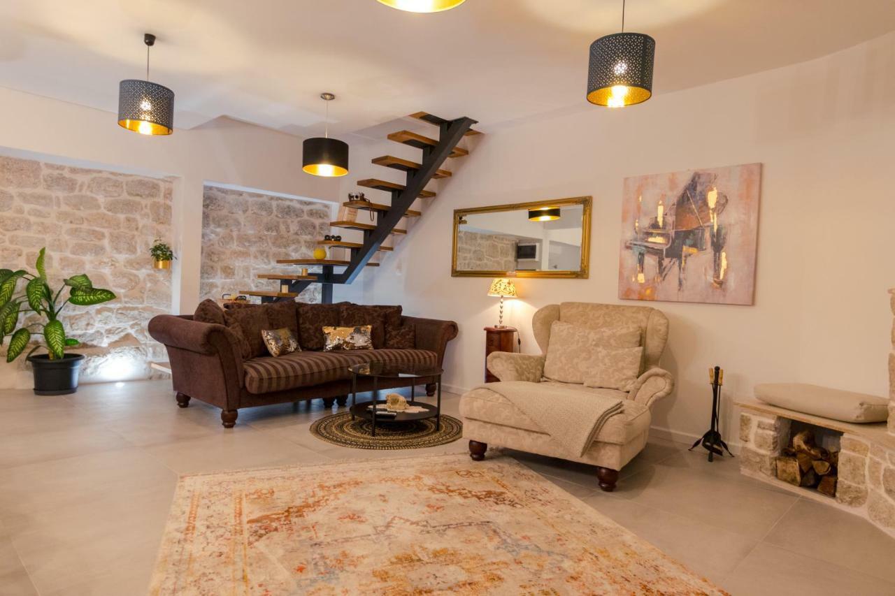 Villa O'Zrna Klis Buitenkant foto