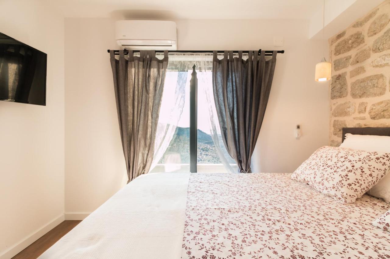 Villa O'Zrna Klis Buitenkant foto